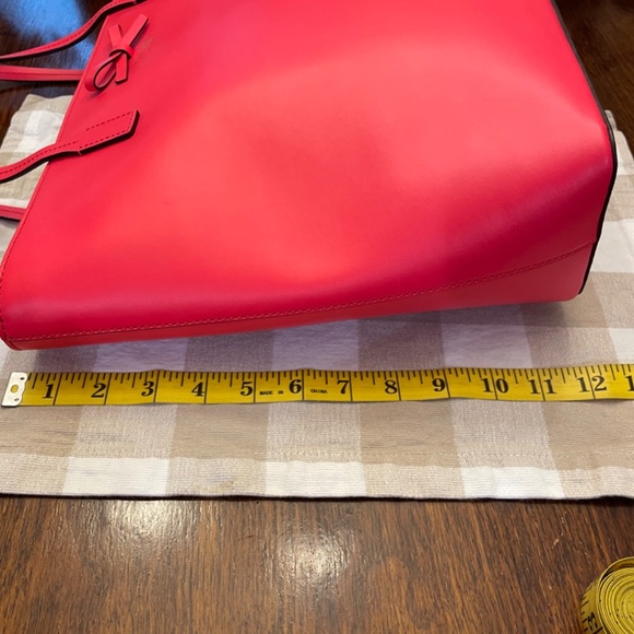 Kate Spade tori sawyer street geranium tote NWT - Picture 11 of 14